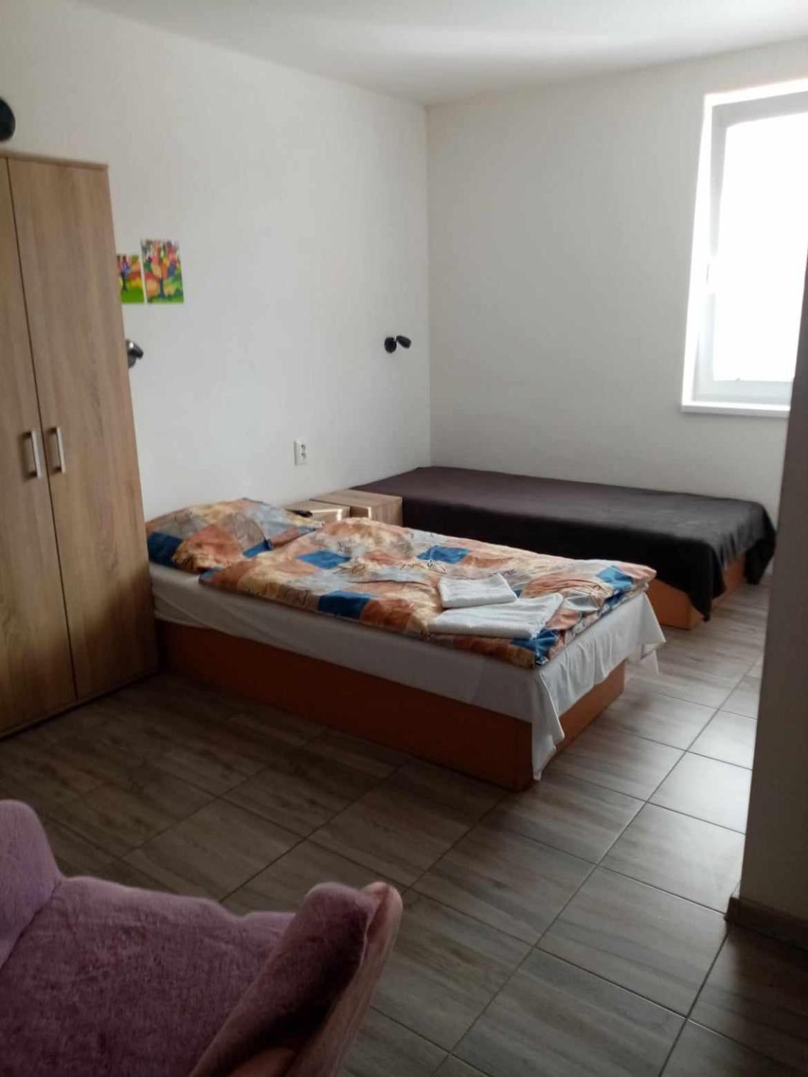 Ivachnova 84 Hotell Exteriör bild